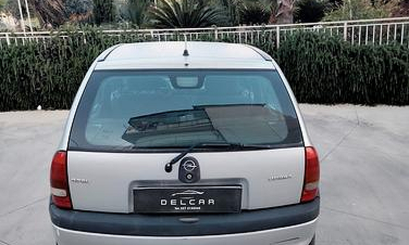 Opel Corsa 1.0I 12V ...