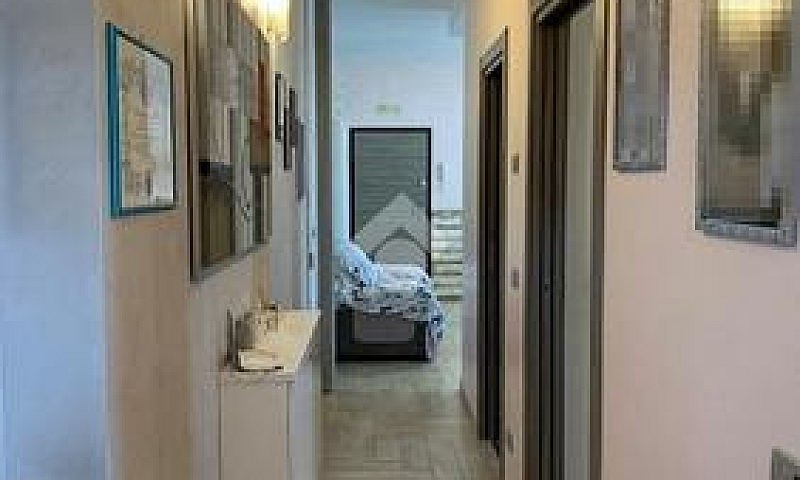 3 Locali A Santeramo...