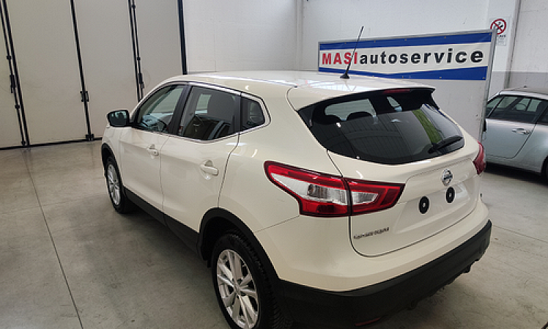 Nissan Qashqai...