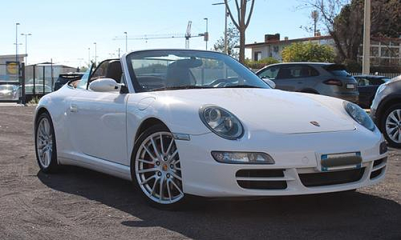 Porsche 911 Carrera ...