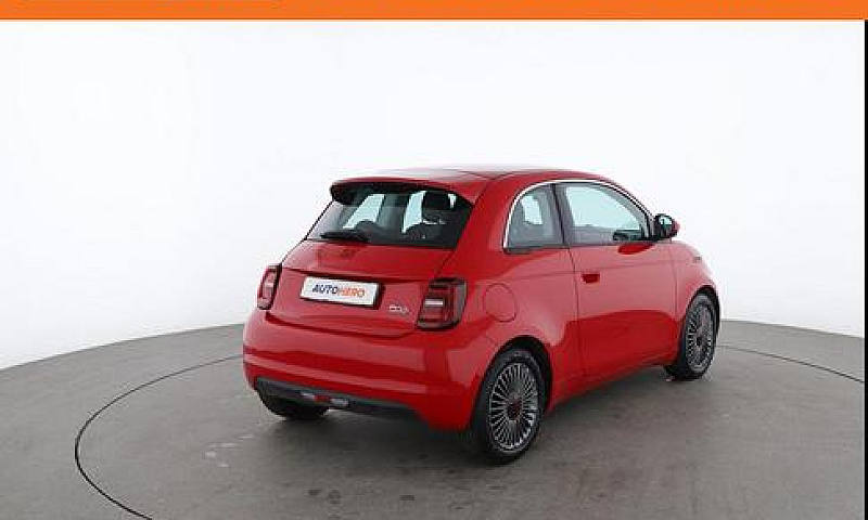 Fiat 500E Au43888...