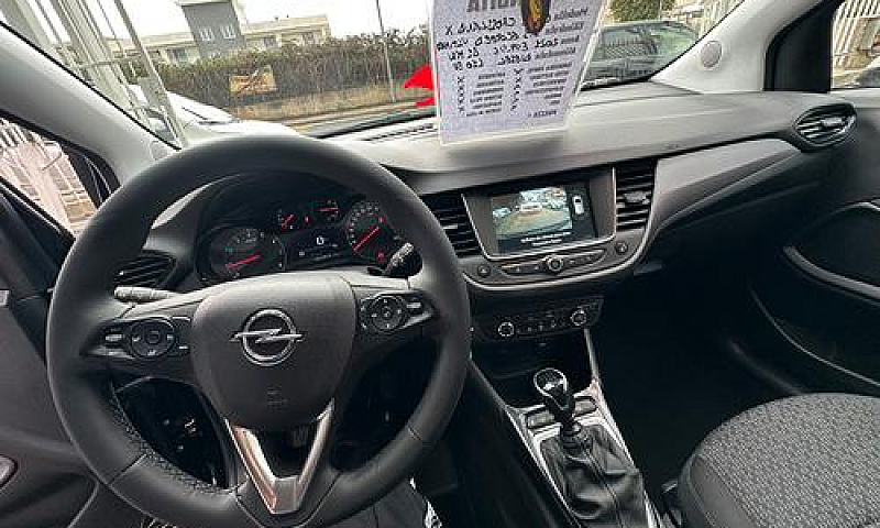 Opel Crossland X...