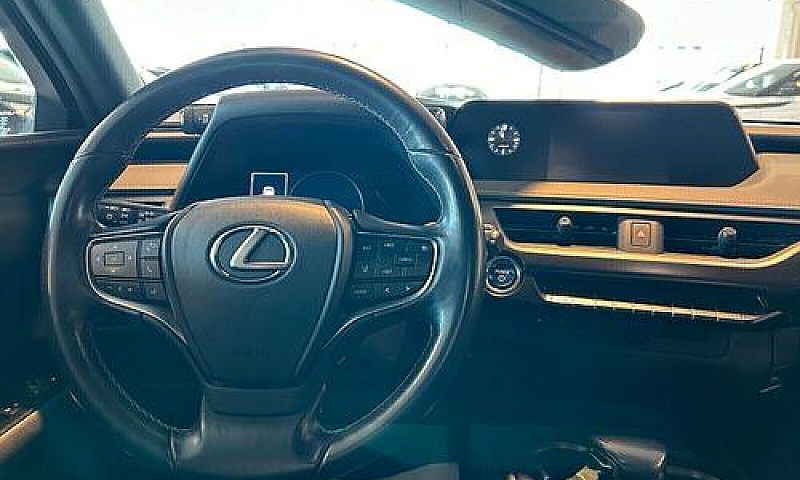 Lexus Ux 250H 250H E...