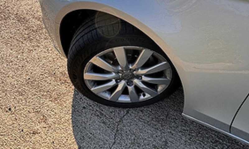 Audi A4 2.7 V6...