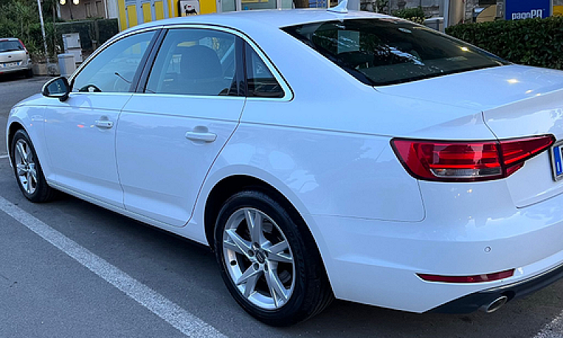 Audi A4 Berlina...