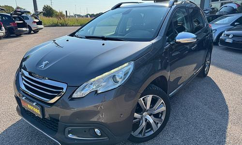 Peugeot 2008 1.6 E-H...