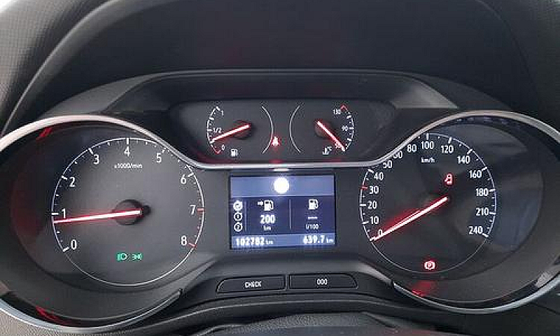 Opel Crossland Innov...