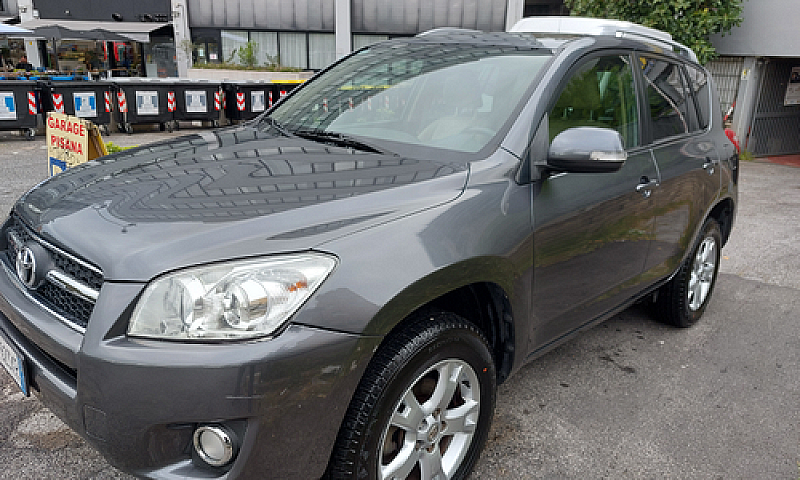 Toyota Rav4 2.2 D4D ...