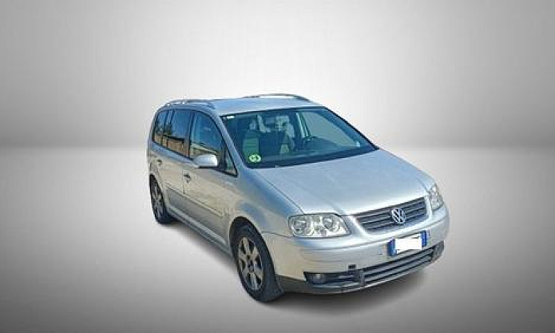 Volkswagen Touran 1....