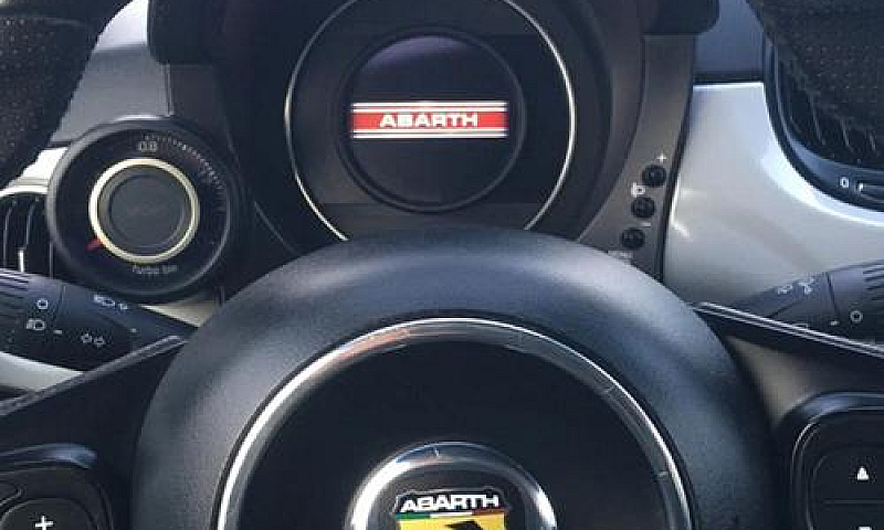 Abarth 595 1.4 Turbo...