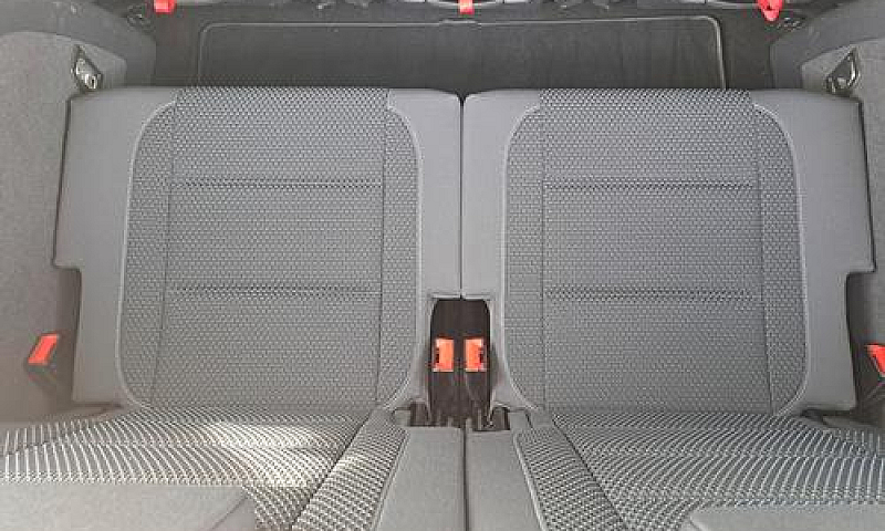 Volkswagen Touran 1....