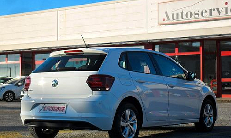 Volkswagen Polo 1.6T...