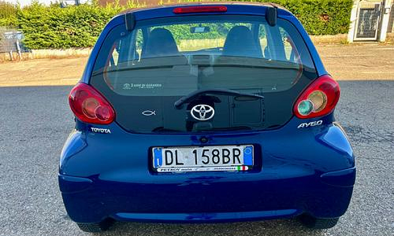 Toyota Aygo 1.0Benz ...