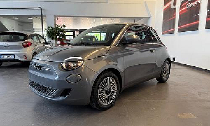Fiat 500E Berlina 42...