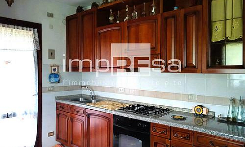 Appartamento - Valbr...