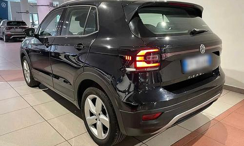 Volkswagen T-Cross 1...