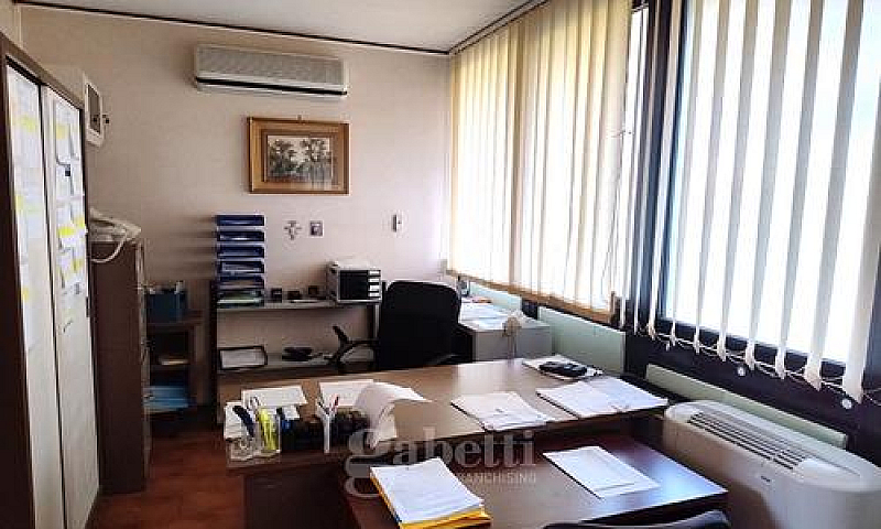 Appartamento A Piazz...