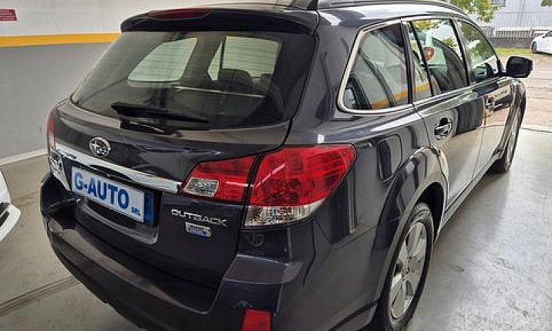 Subaru Outback 2.0D ...