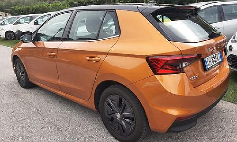 Skoda Fabia 1.0 Tsi ...