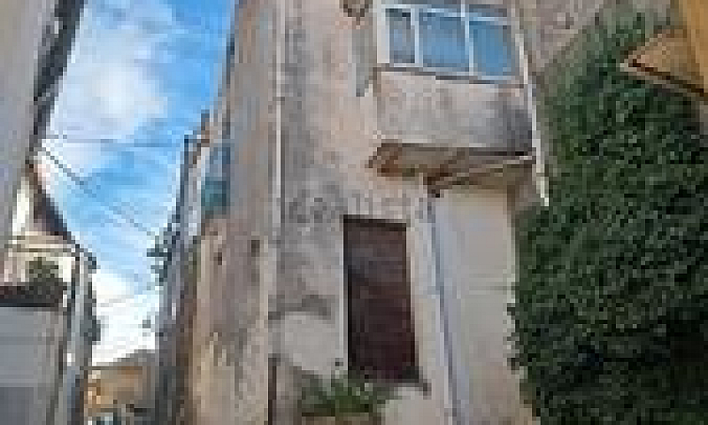 Casa Zagarise...