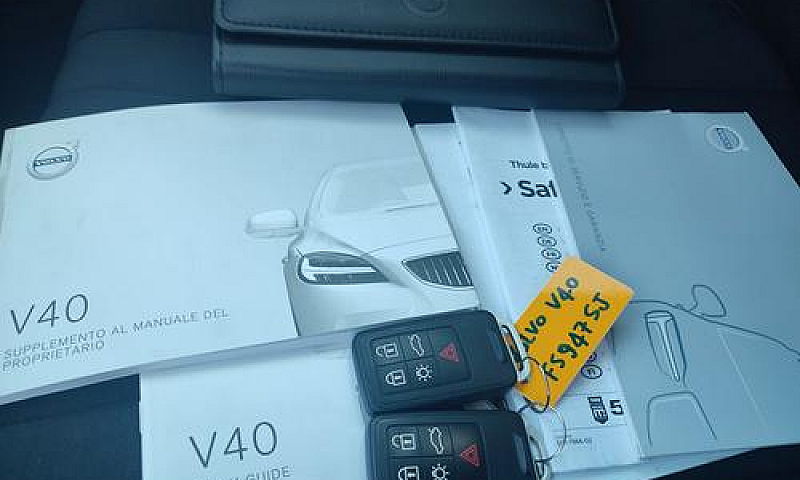 Volvo V40 Del 2018 D...