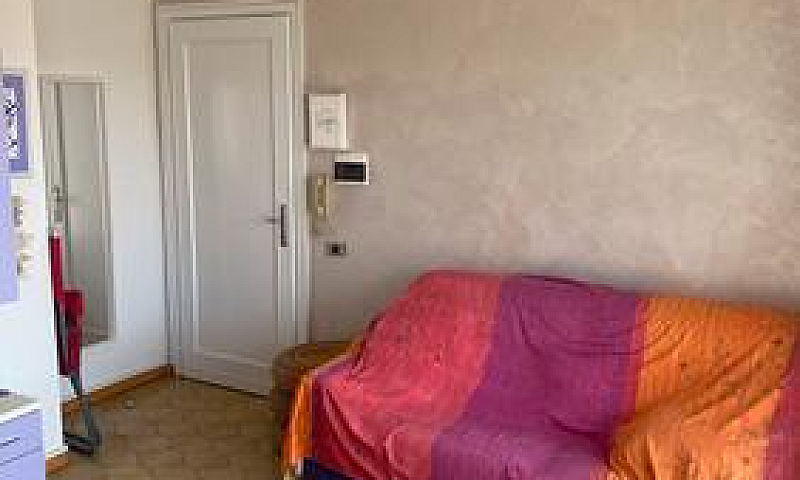 Vendesi Appartamento...