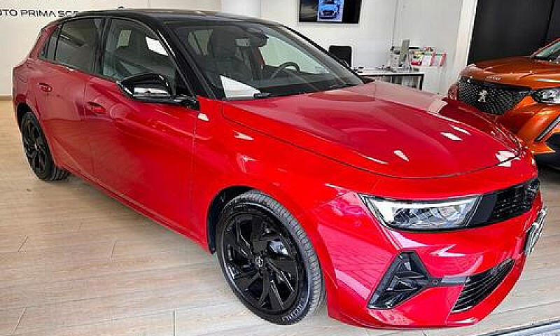 Opel Astra 1.2 Turbo...