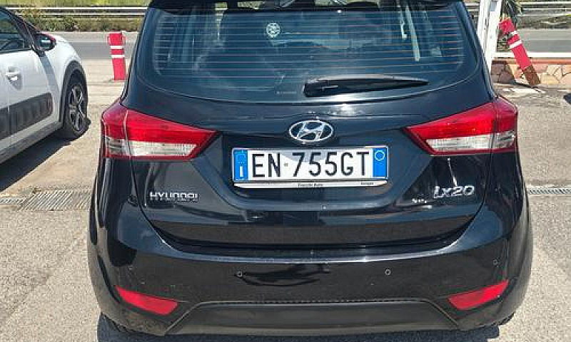 Hyundai Ix20 1.4 90 ...