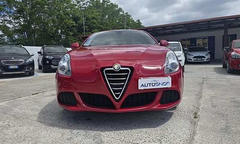 Alfa Romeo Giulietta...