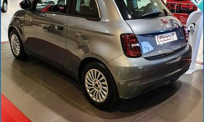 Fiat 500 Red Berlina...