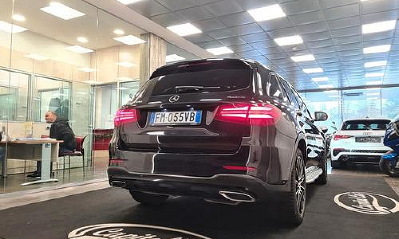 Mercedes-Benz Glc 35...