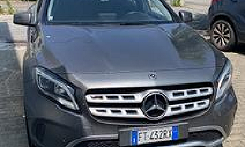 Mercedes Gla 200D An...