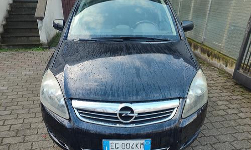 Opel Zafira 2011 Tur...
