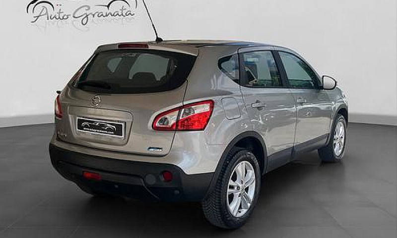 Nissan Qashqai 1.5 D...