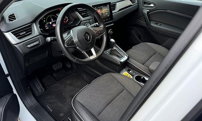 Renault Captur Hybri...