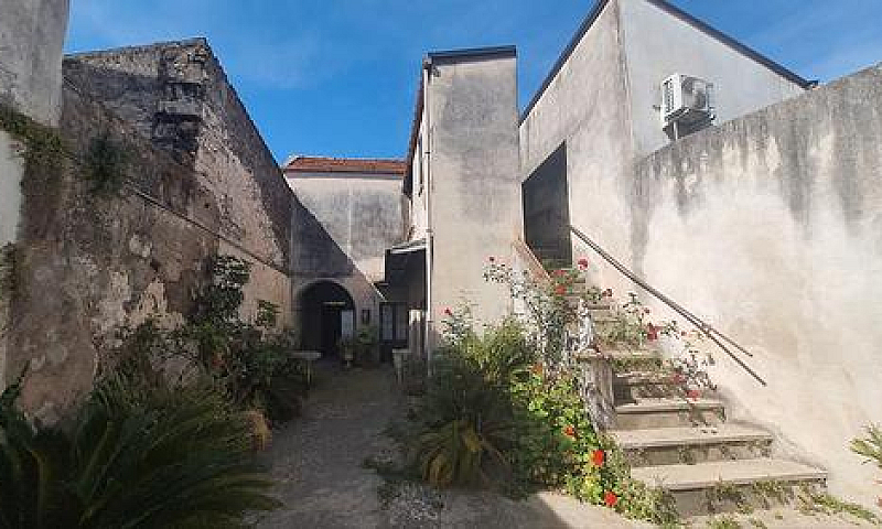 Terratetto In Corte ...