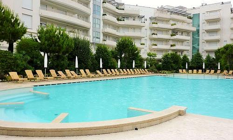 Residence 20M. Dal M...