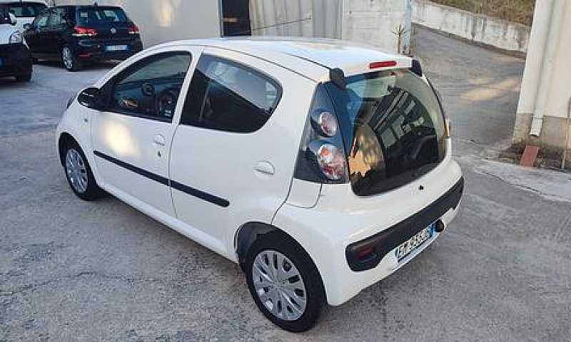Citroen C1 1.0 5 P -...