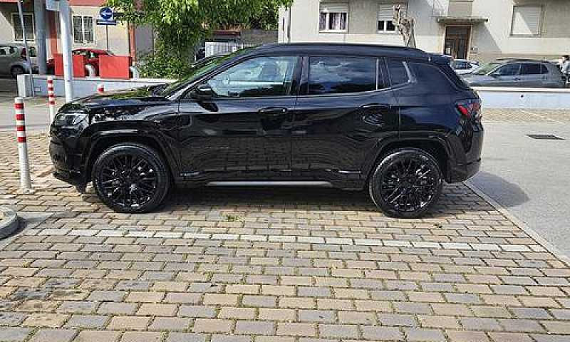 Jeep Compass E-Hybri...