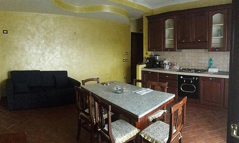 Appartamento A Rapol...