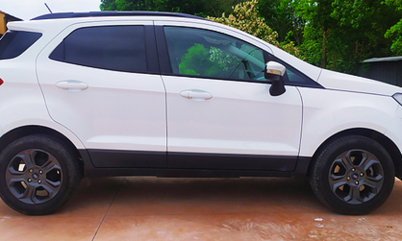 Ford Ecosport Plus...