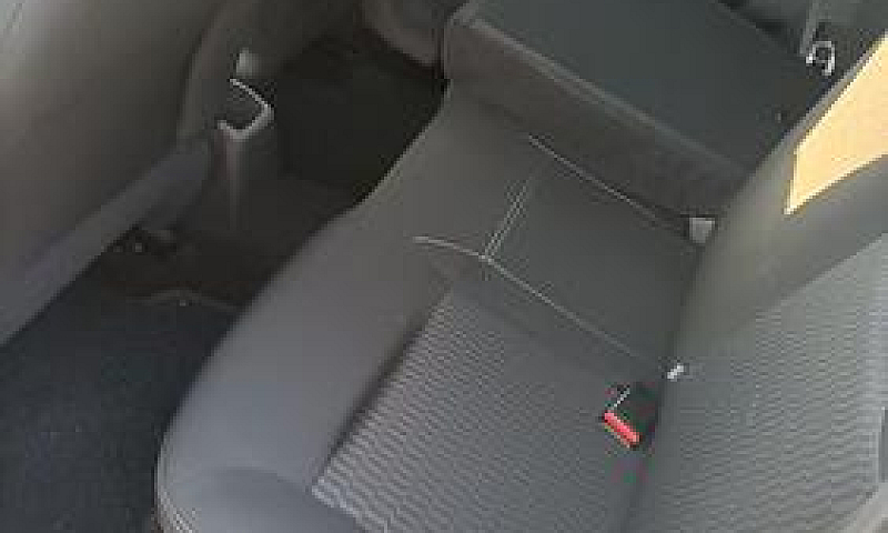Peugeot 208 Bluehdi ...