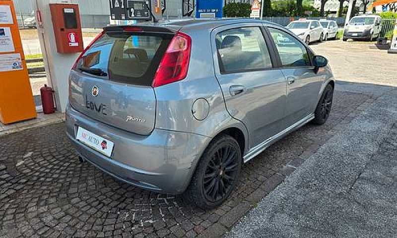 Fiat Grande Punto 1....