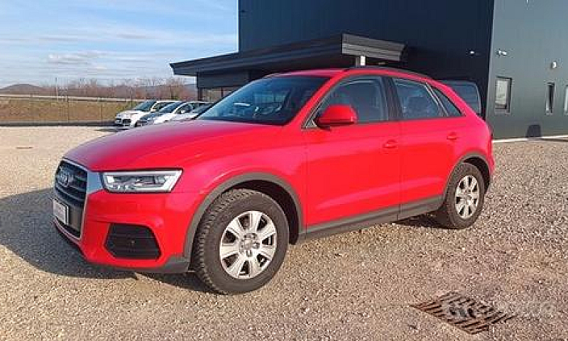 Audi Q3 2.0Tdi 150Cv...