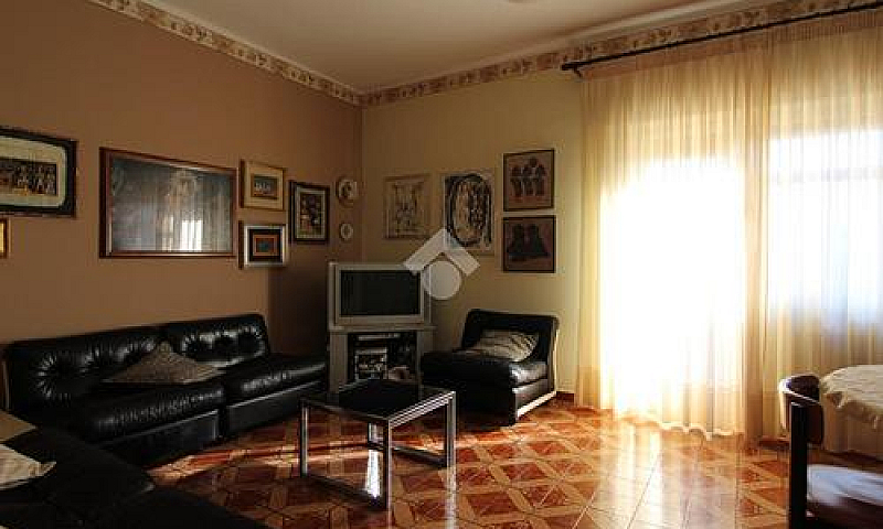 4 Locali A Palermo...