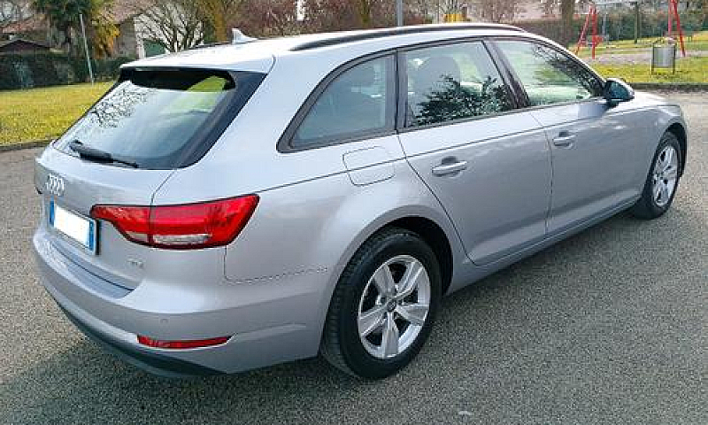Audi A4 B9 2.0 150Cv...