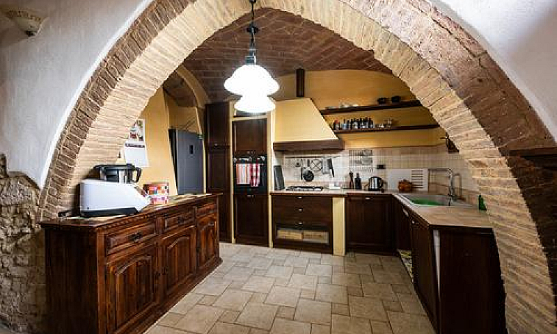 Appartamento A Ascia...