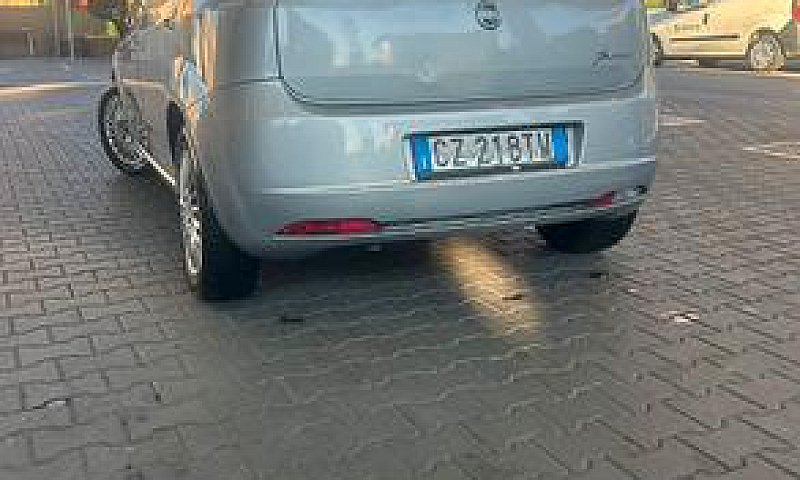 Fiat Grande Punto 1....