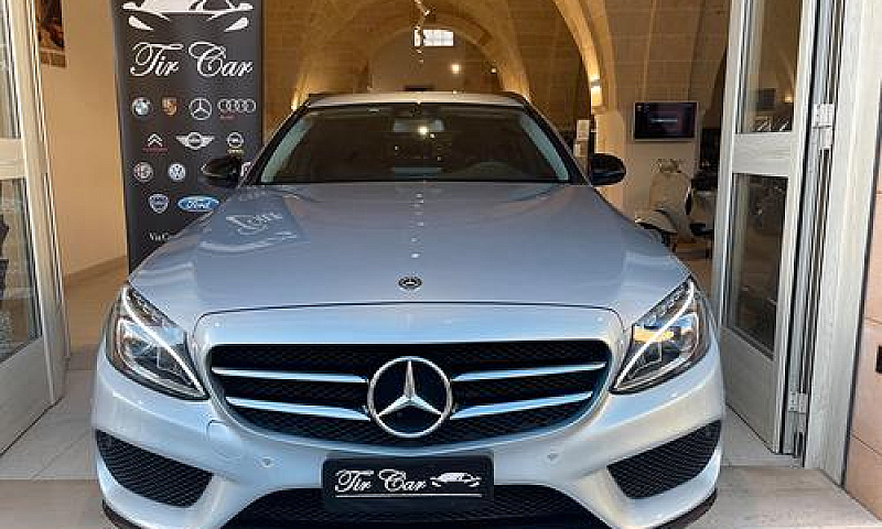 Mercedes C250 Premiu...