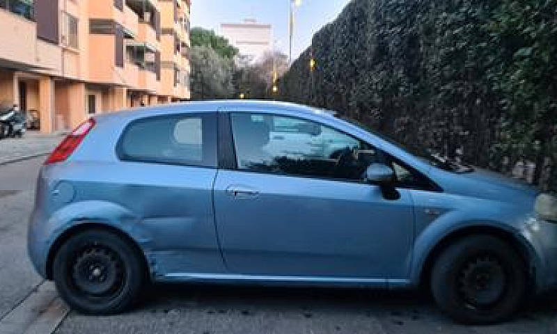 Fiat Grande Punto - ...